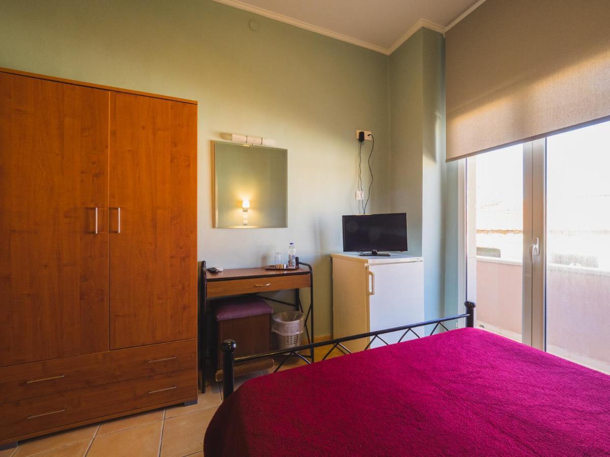 Filoxenia Hotel Chio Esterno foto